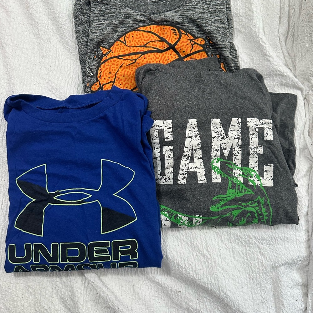Boy’s Lot: Under Armour Blue Kids Shirts
